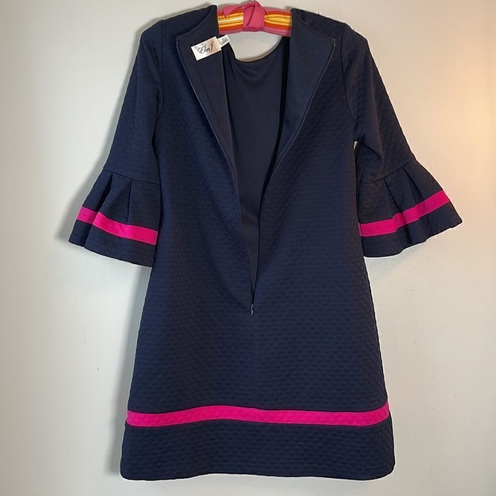 EUC Eliza J Navy Quilted Dress Flare Sleeves Pink Details 8P - Picture 10 of 10